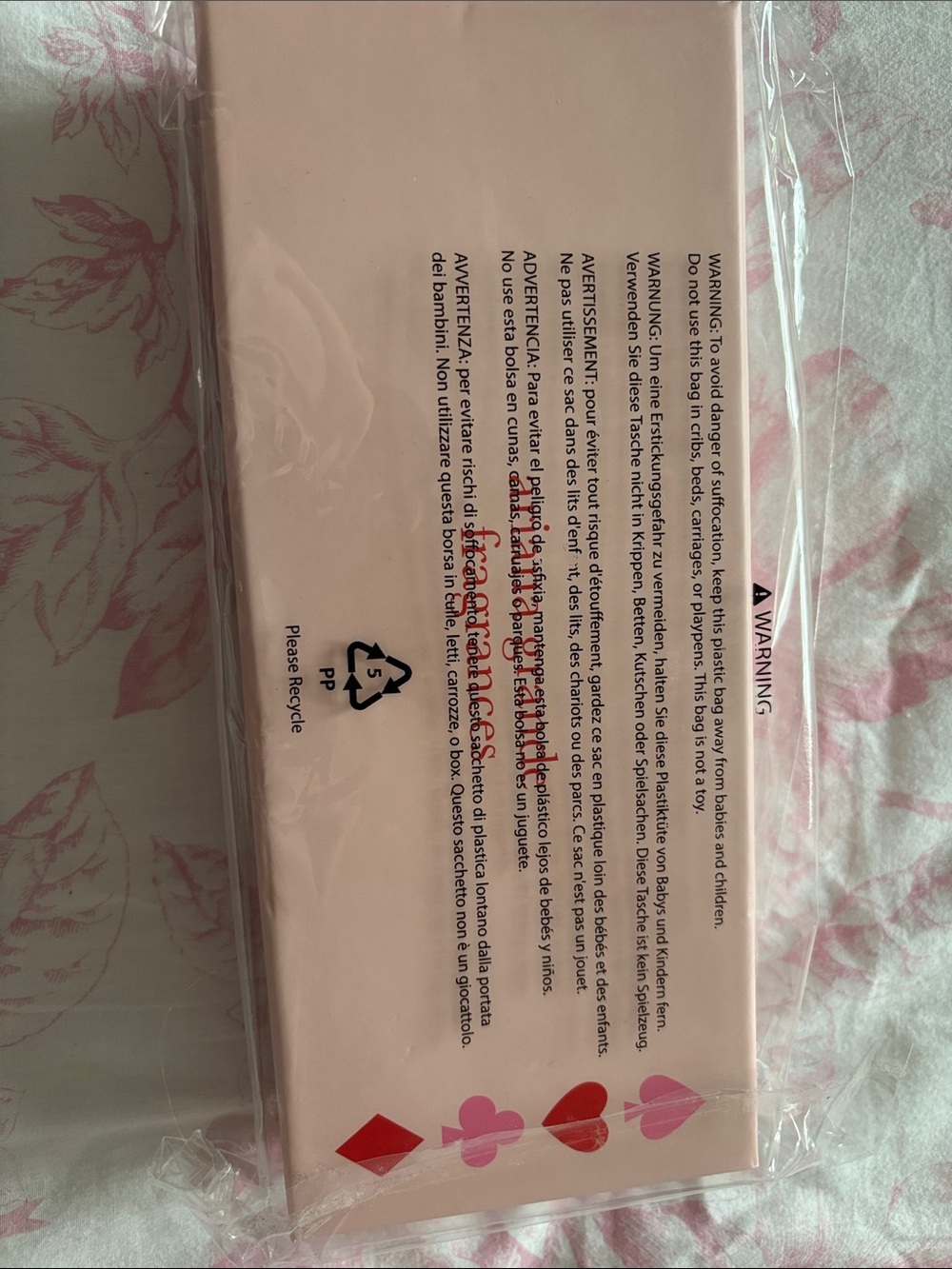 Unopened Ariana Grande Fragrances Poker Set